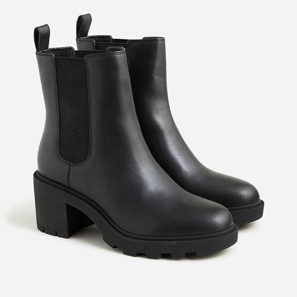 NIB J. Crew leather Chelsea pull on lug sole boot black 9.5 chunk